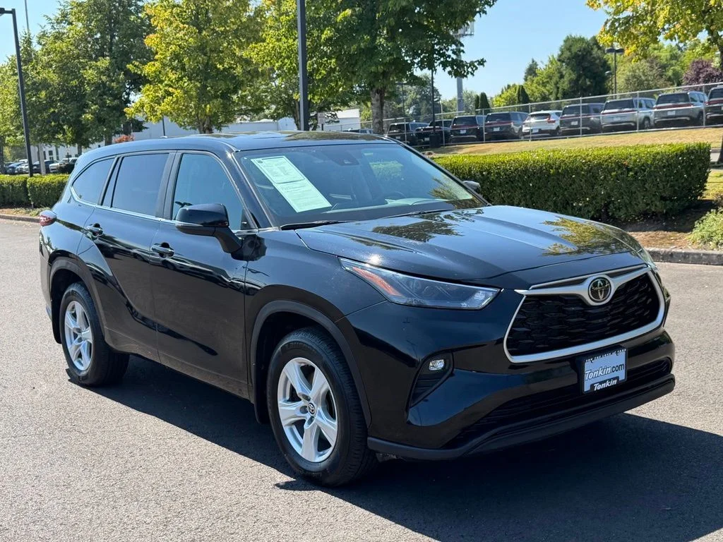 Used 2024 Midnight Black Metallic Toyota LE image 2