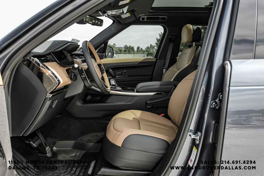 New 2026 Varesine Blue Metallic Land Rover Dynamic SE image 29