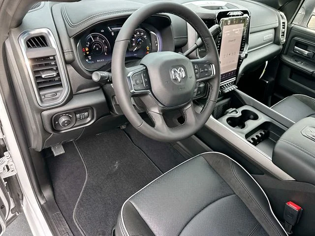 2026 RAM 2500 Laramie - Photo 7