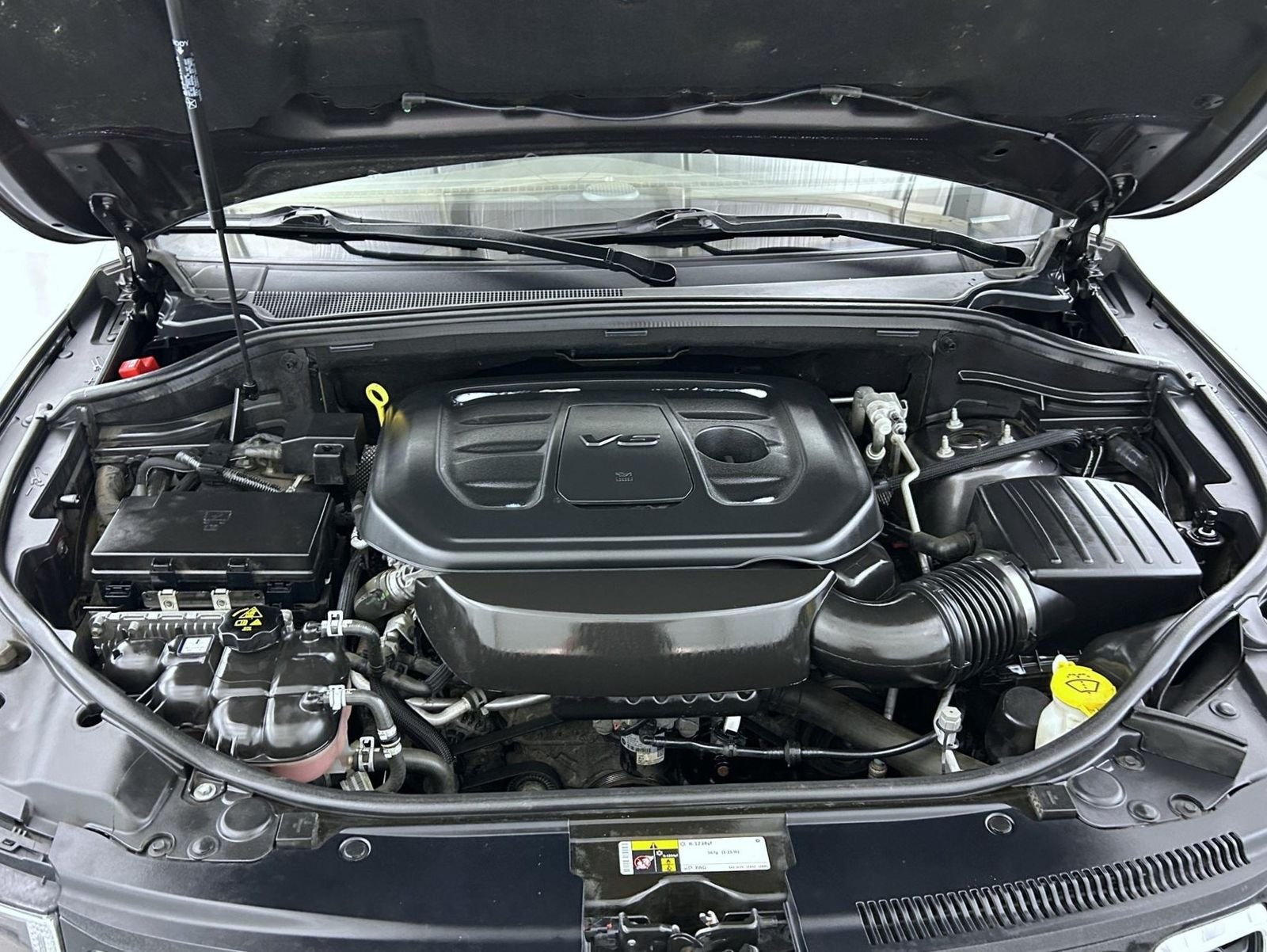 Used 2020 Gray Jeep Limited image 25