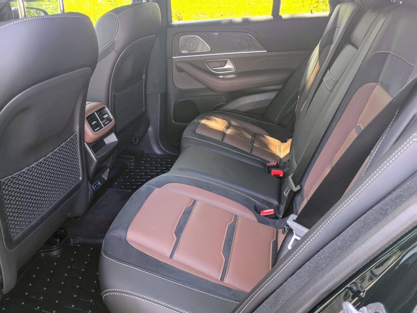 Used 2024 Emerald Green Metallic Mercedes-Benz AMG® GLE 63 S image 6