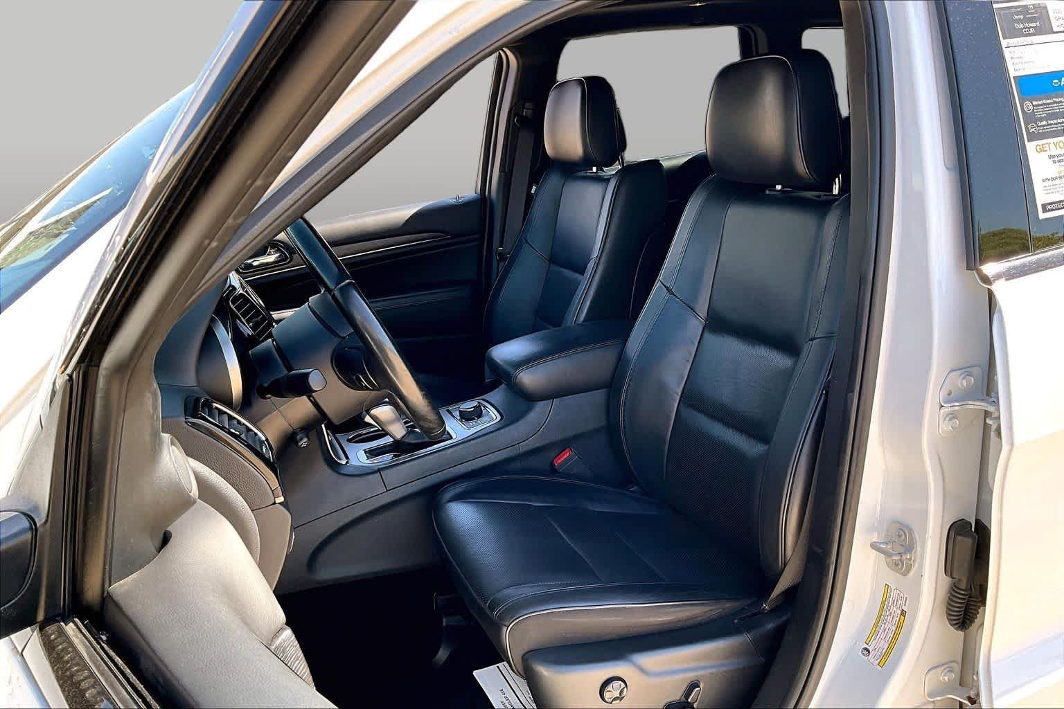 Used 2020 Bright White Clearcoat Jeep High Altitude image 8