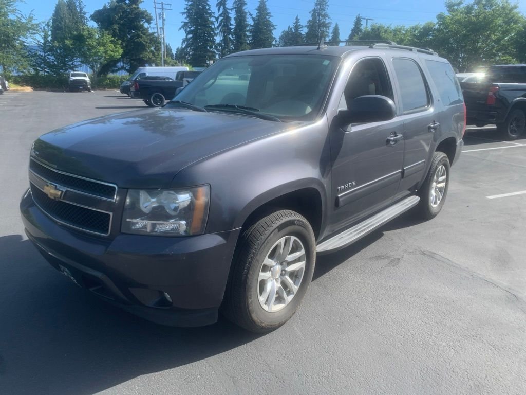 Used 2010 Blue Granite Metallic Chevrolet LT image 1
