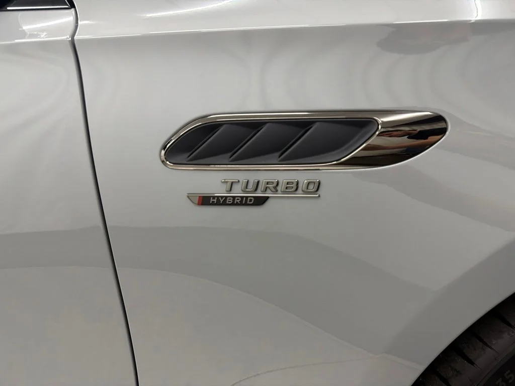 New 2027 White Mercedes-Benz E 53 AMG® image 35