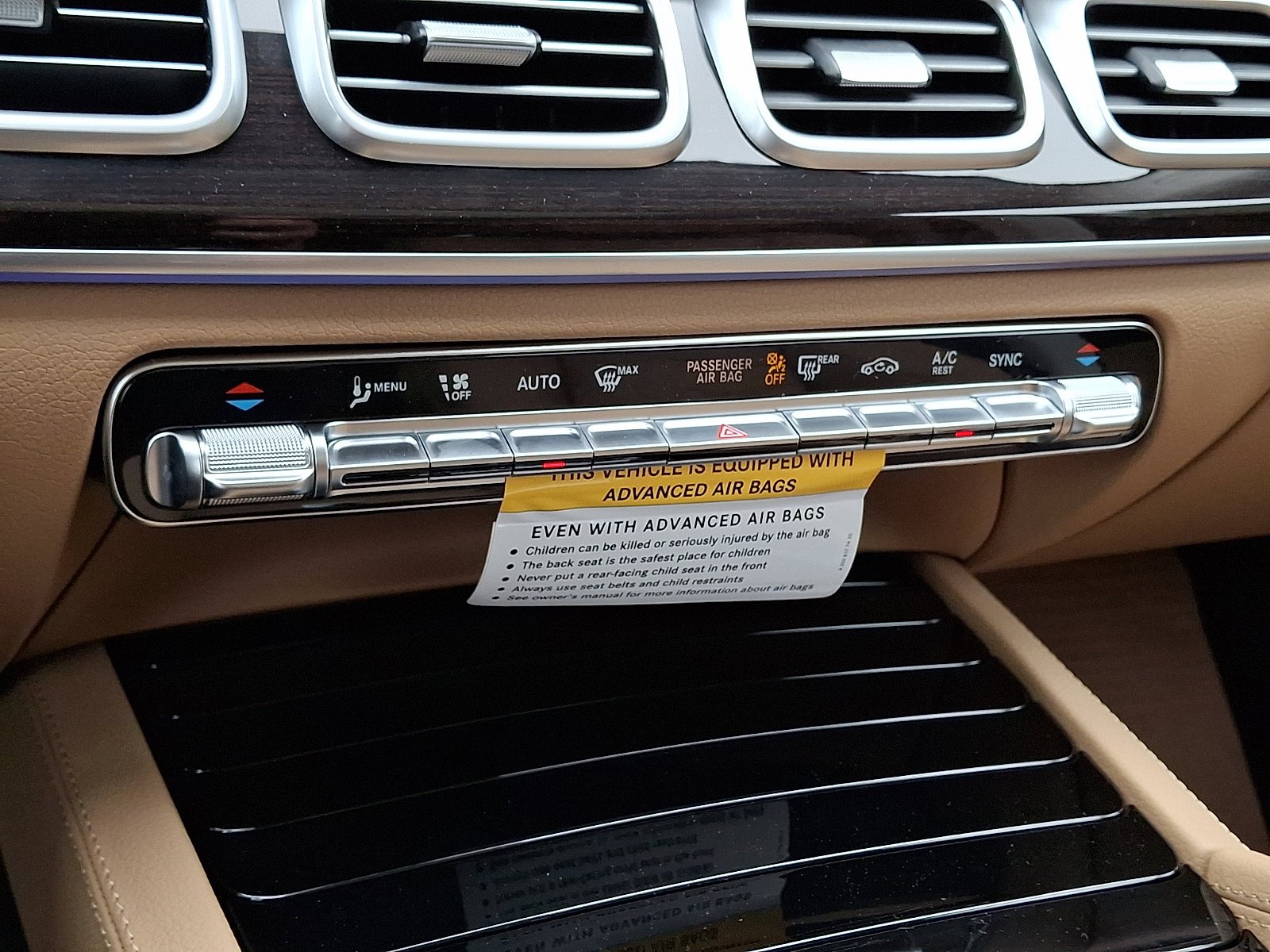 New 2026 Polar White Mercedes-Benz GLS 450 image 36
