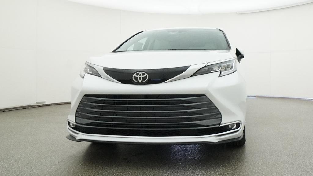 New 2026 Wind Chill Pearl Toyota Limited image 20