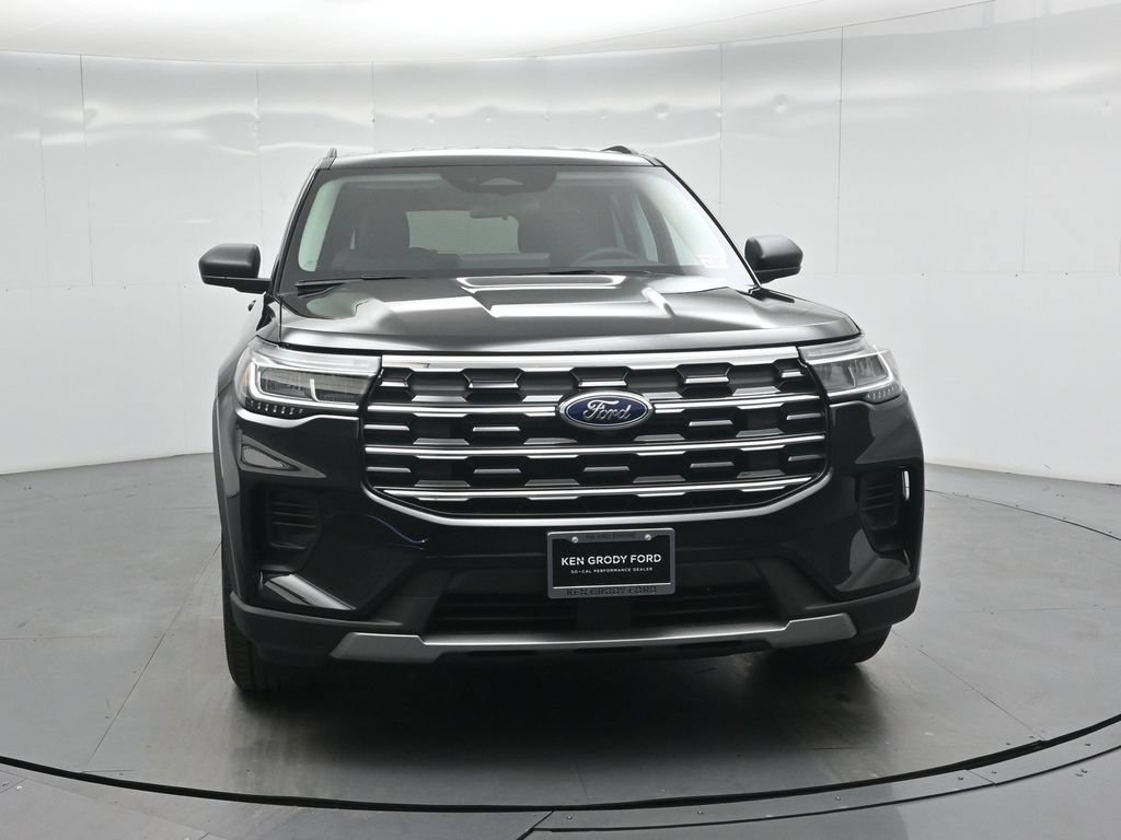 New 2026 Agate Black Metallic Ford Active image 52