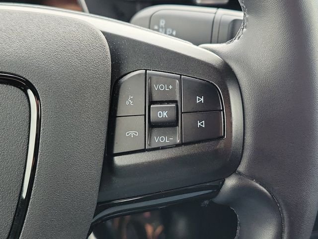 Certified Used 2025 Desert Sand Ford Select image 15