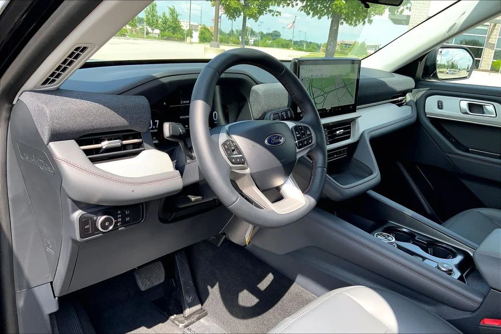 New 2026 Black Ford Active image 6
