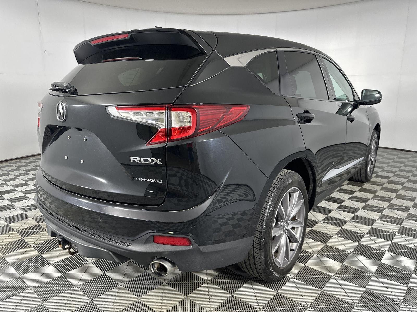 Used 2021 Majestic Black Pearl Acura SH-AWD w/Tech image 28