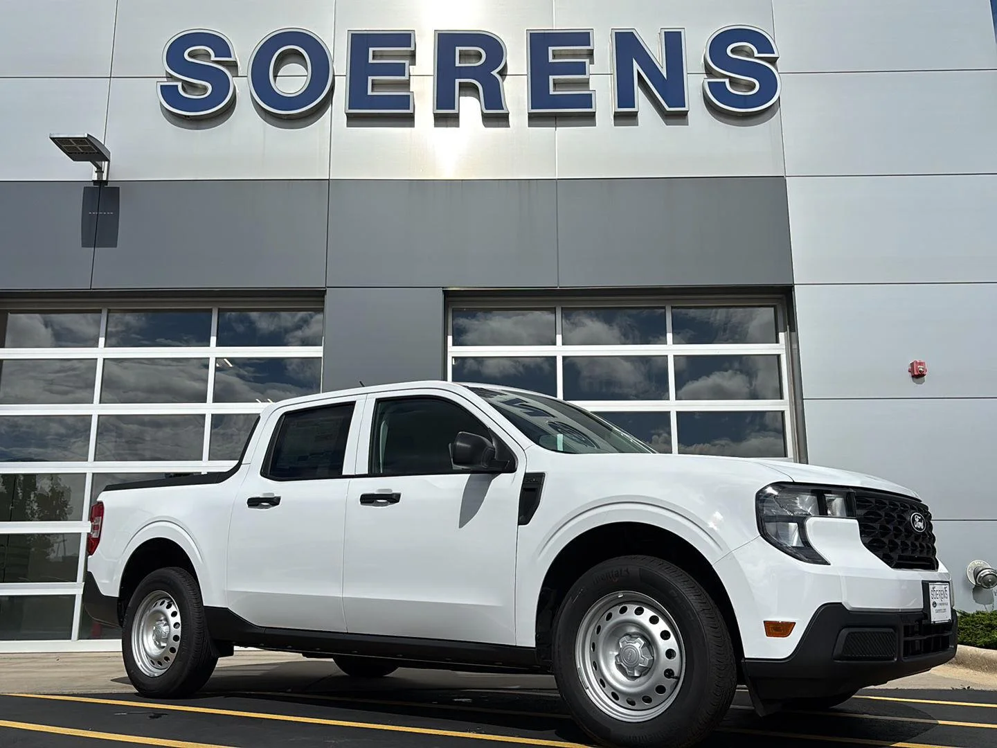 New 2026 Oxford White Ford XL image 1