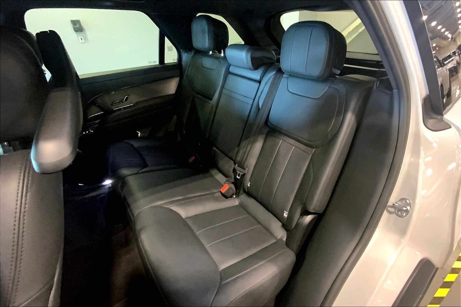Certified Used 2025 Borasco Gray Metallic Land Rover SE image 20