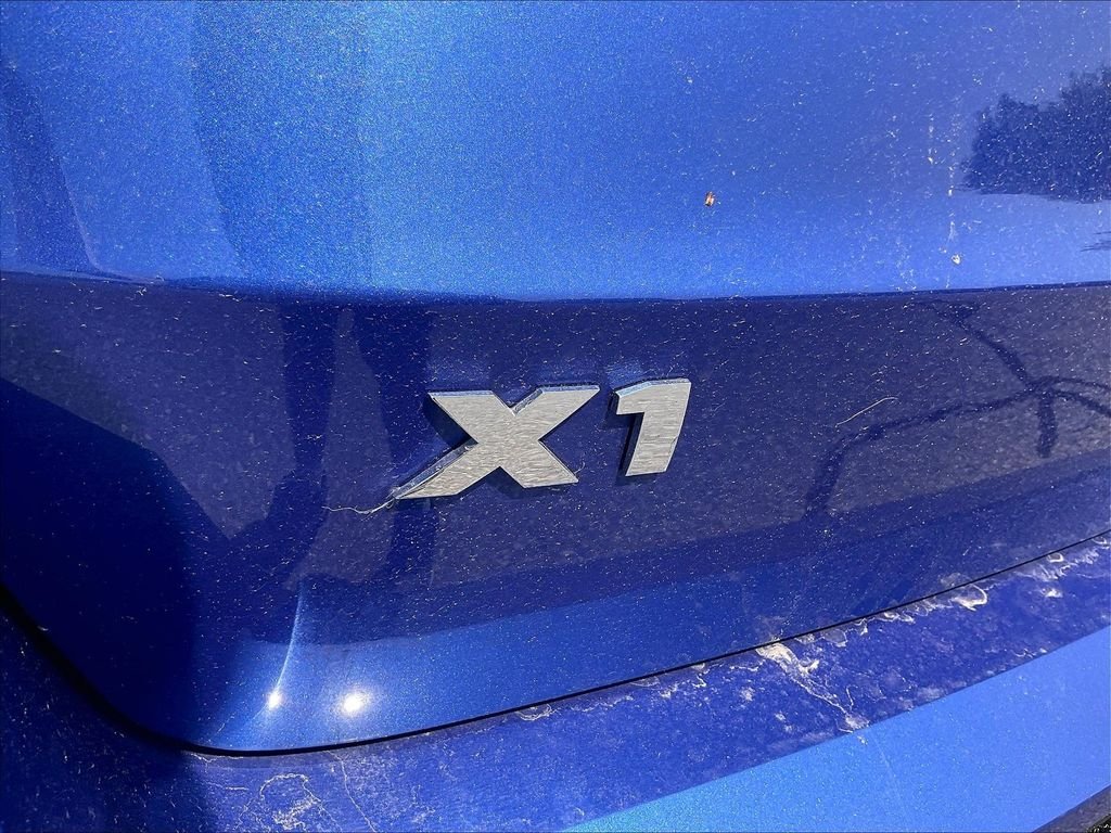 Used 2024 Blue BMW M35i image 29