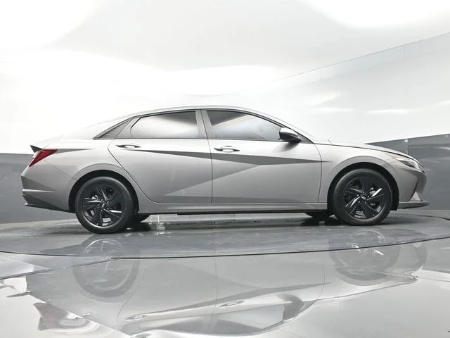 Used 2023 Silver Hyundai SEL image 37