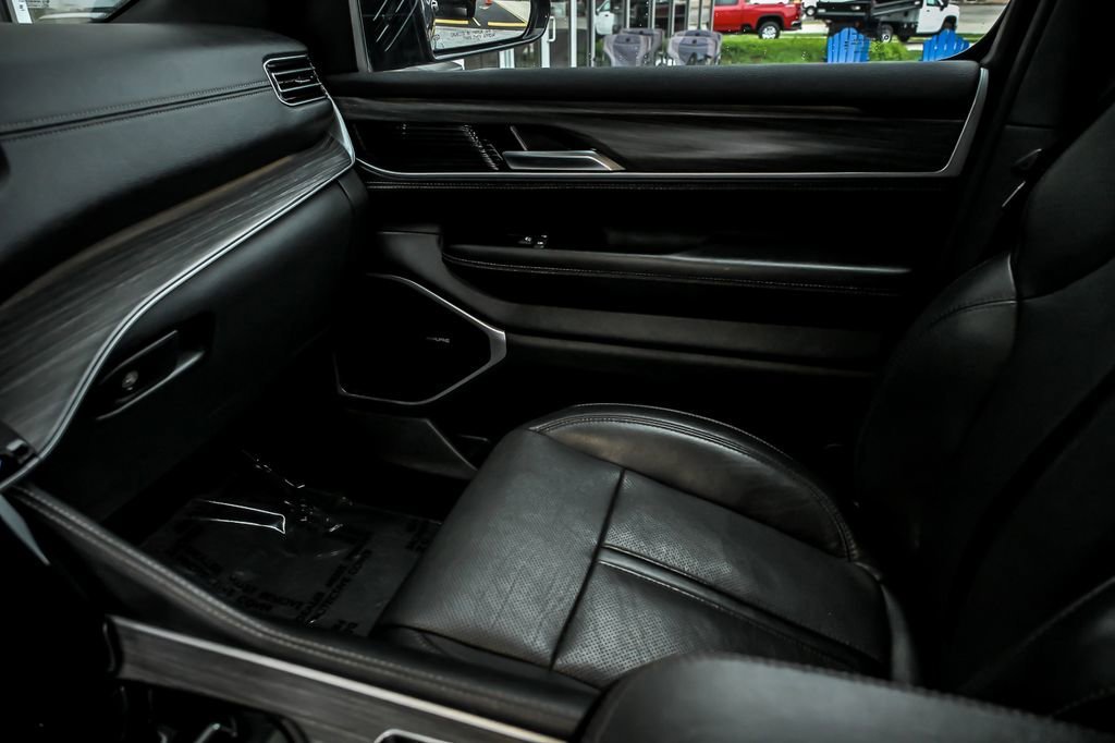 Used 2023 Black Jeep Series III 4x4 image 29