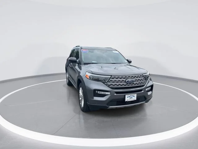 Used 2021 Gray Ford Limited image 1