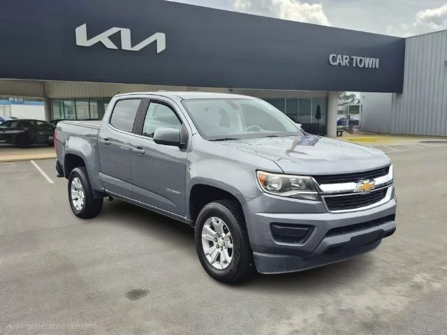 Used 2018 Gray Chevrolet LT image 1