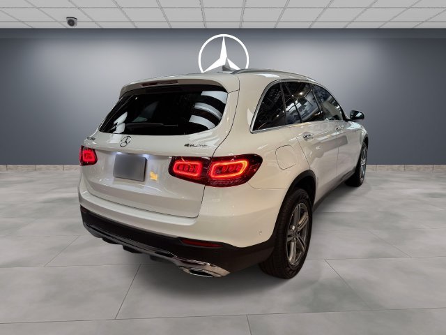 Certified Used 2022  Mercedes-Benz GLC 300 image 6