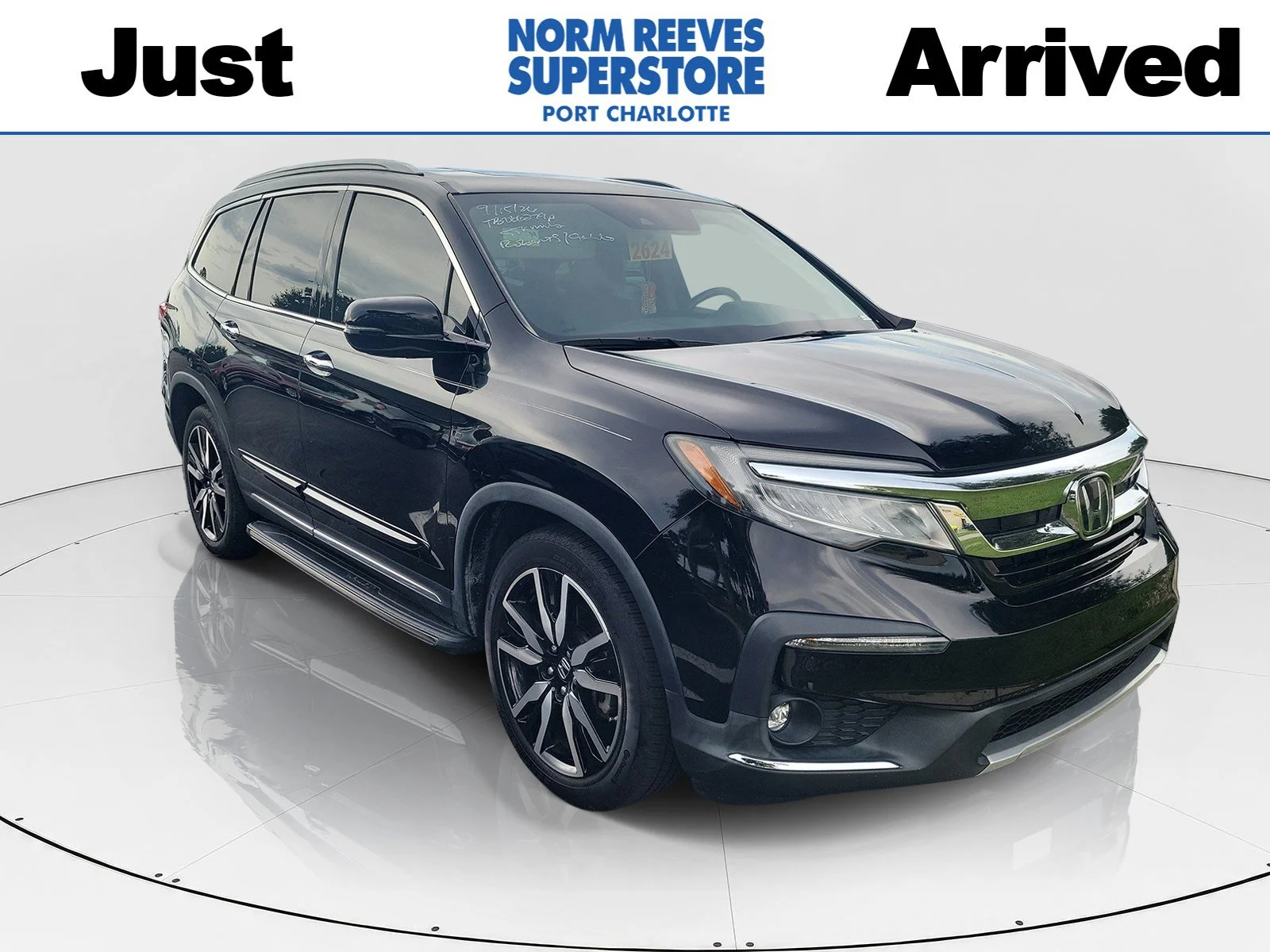 Used 2022 Black Honda Touring image 1