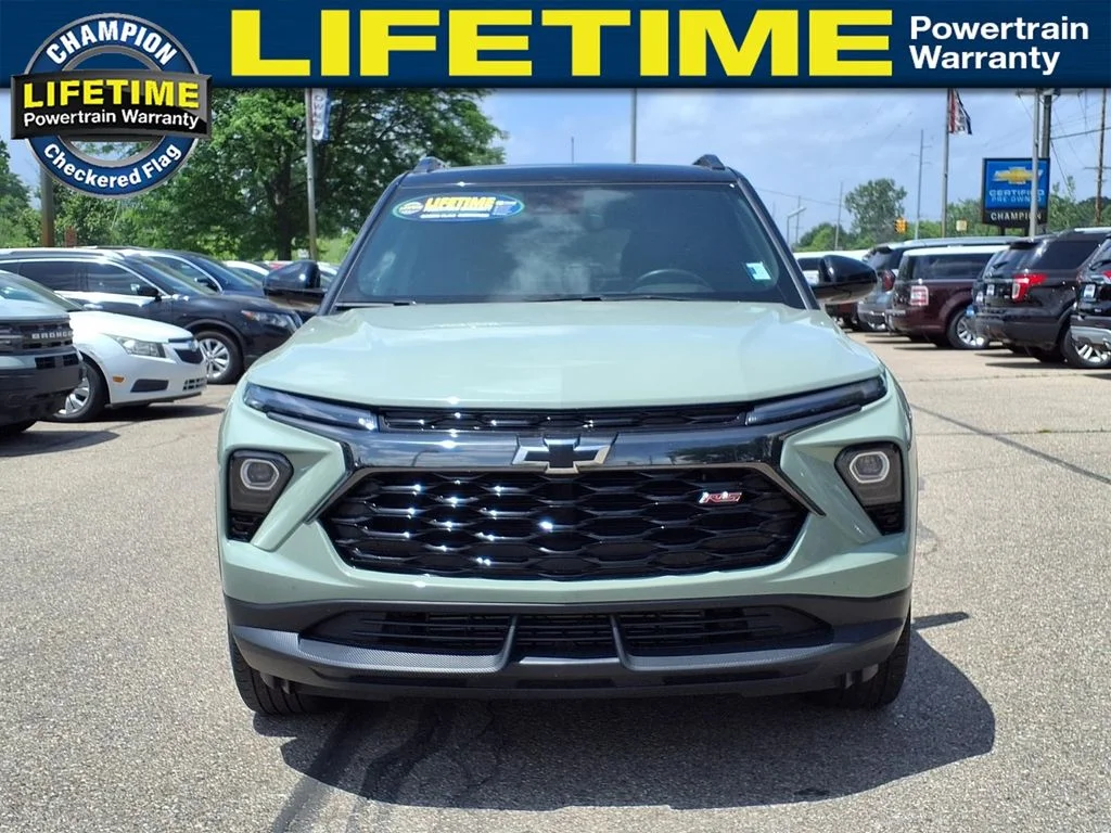 Used 2024 Green Chevrolet RS image 2