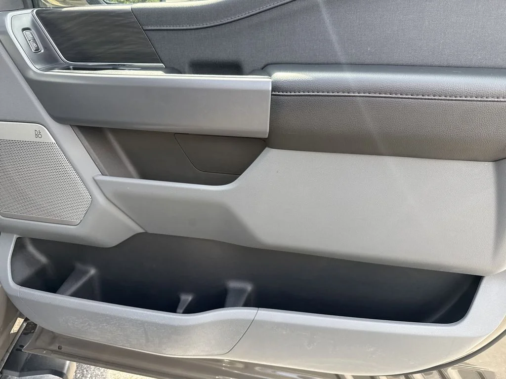 Used 2025 Gray Ford Lariat image 14