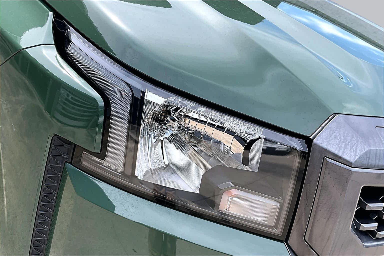 Used 2025 Tactical Green Metallic Nissan SV image 28