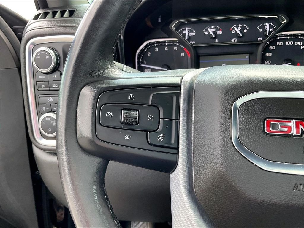 Used 2019 Black GMC SLE image 22