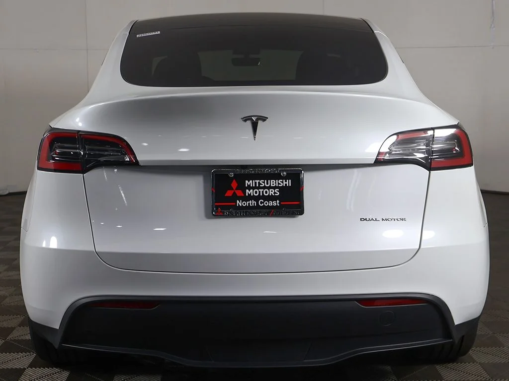 Used 2023 White Tesla Long Range image 15