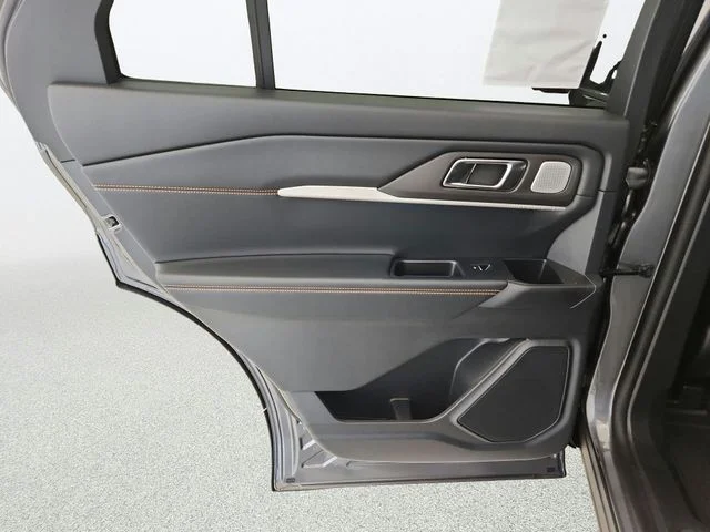 New 2026 Carbonized Gray Metallic Ford Tremor® image 26