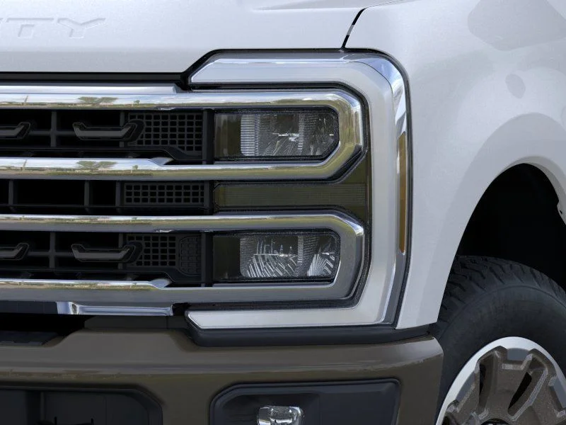 New 2026 Star White Metallic Tri-Coat Ford F-350® King Ranch® image 18