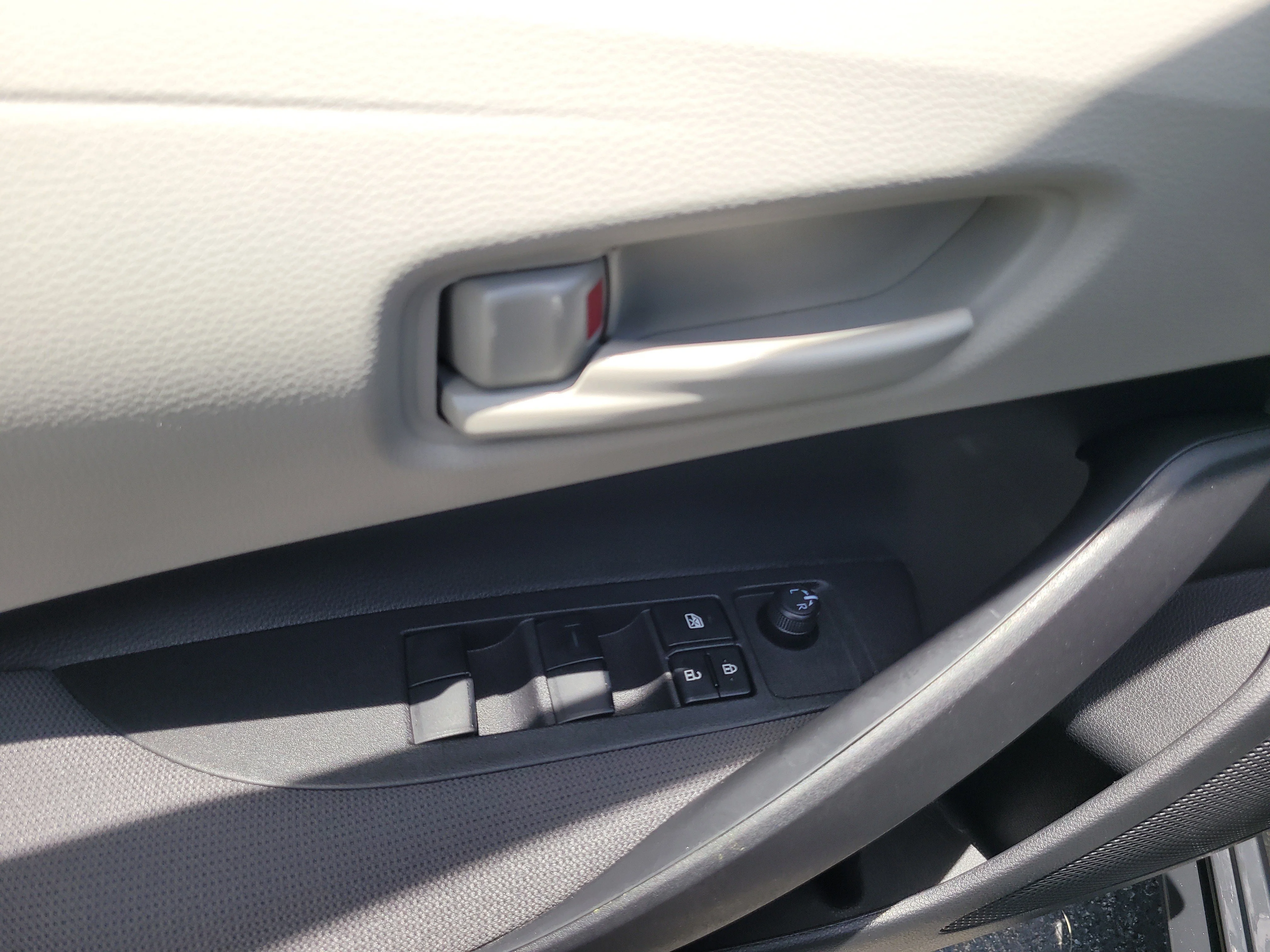 Certified Used 2025 Underground Toyota LE image 17