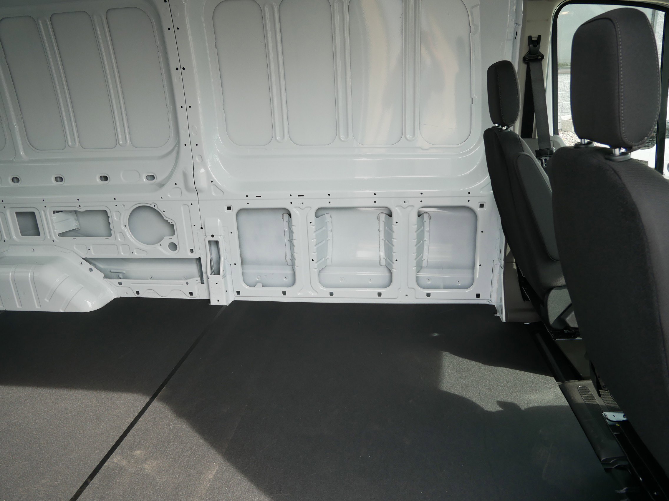 2026 Ford Transit Van Base - Photo 11
