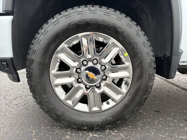 2026 Chevrolet Silverado 2500 HD High Country - Photo 14
