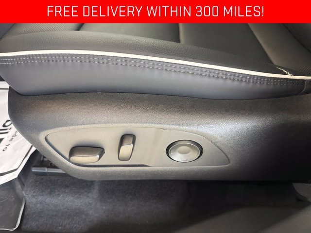 2026 GMC Acadia Denali - Photo 10