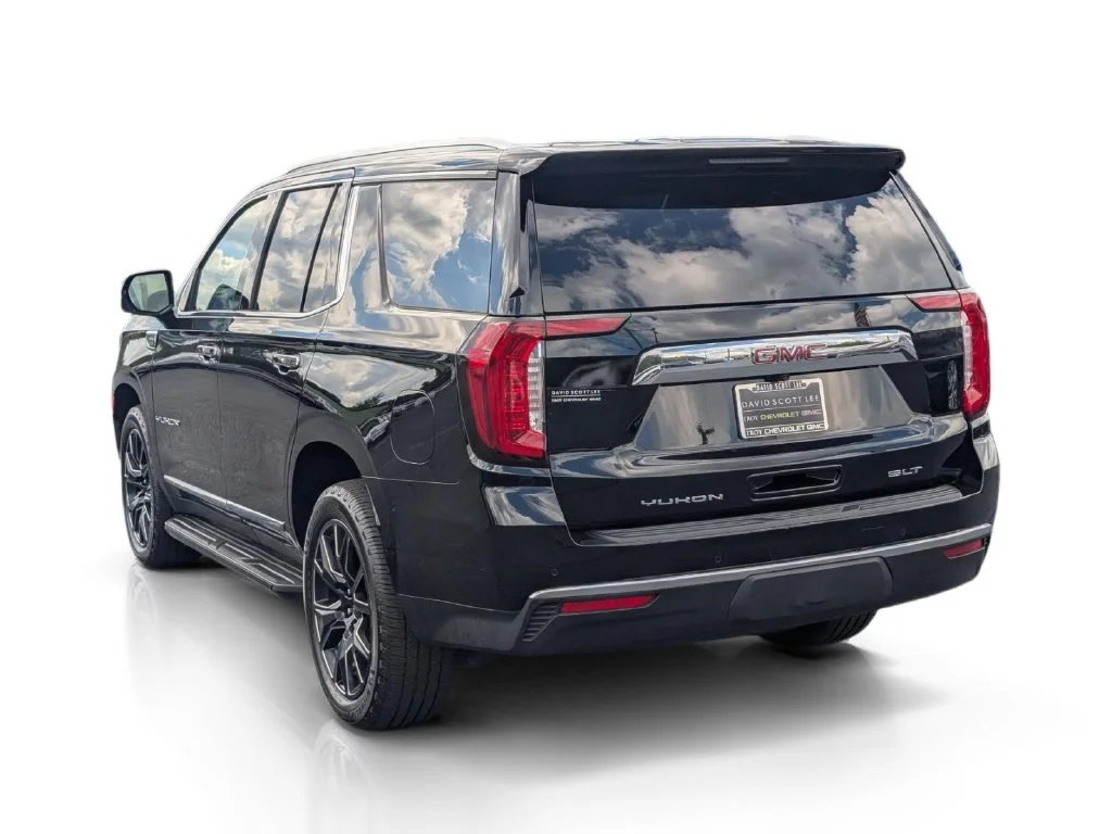 Used 2023 Onyx Black GMC SLT image 9