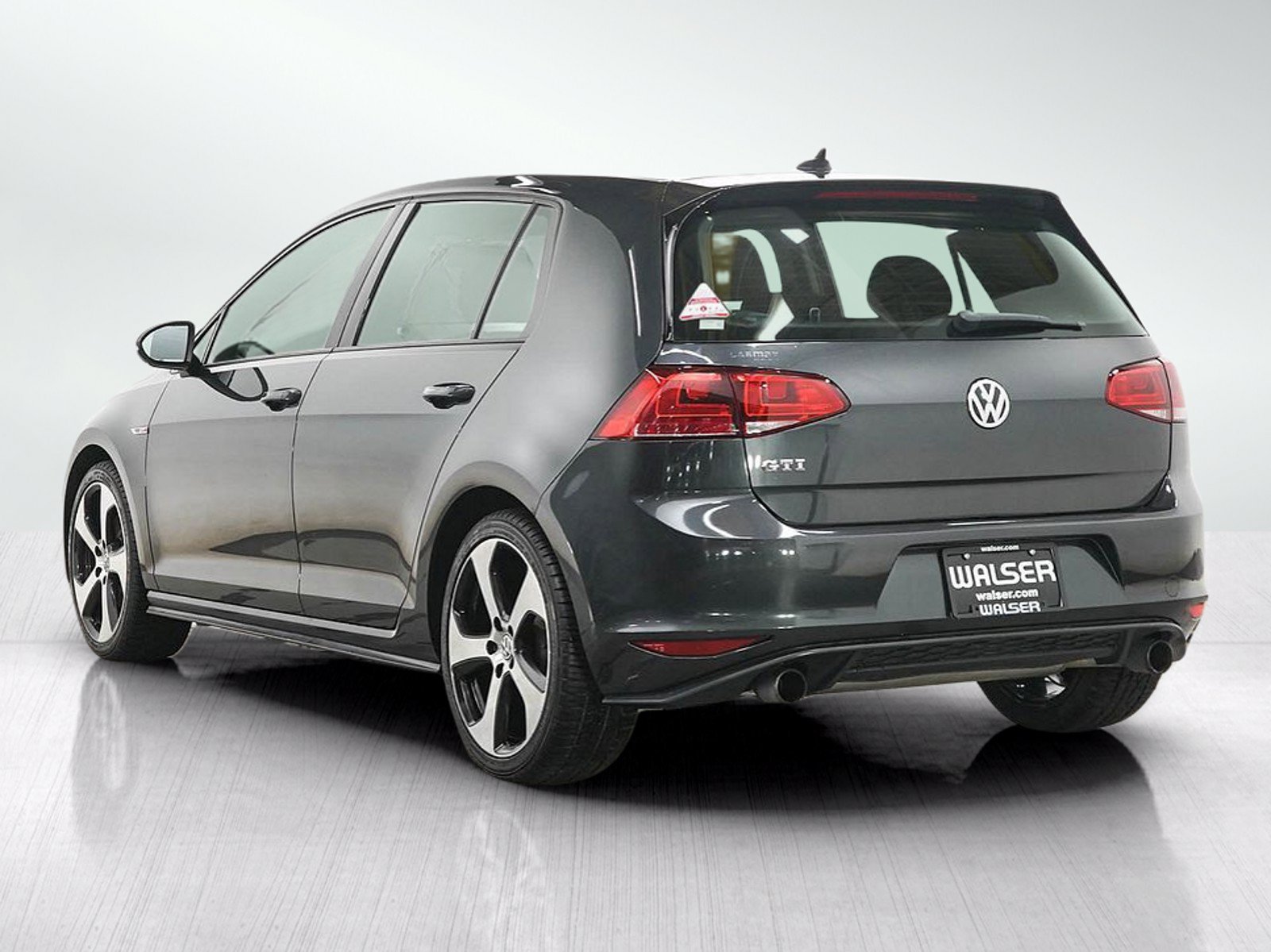Used 2017 Deep Black Pearl Volkswagen S image 3