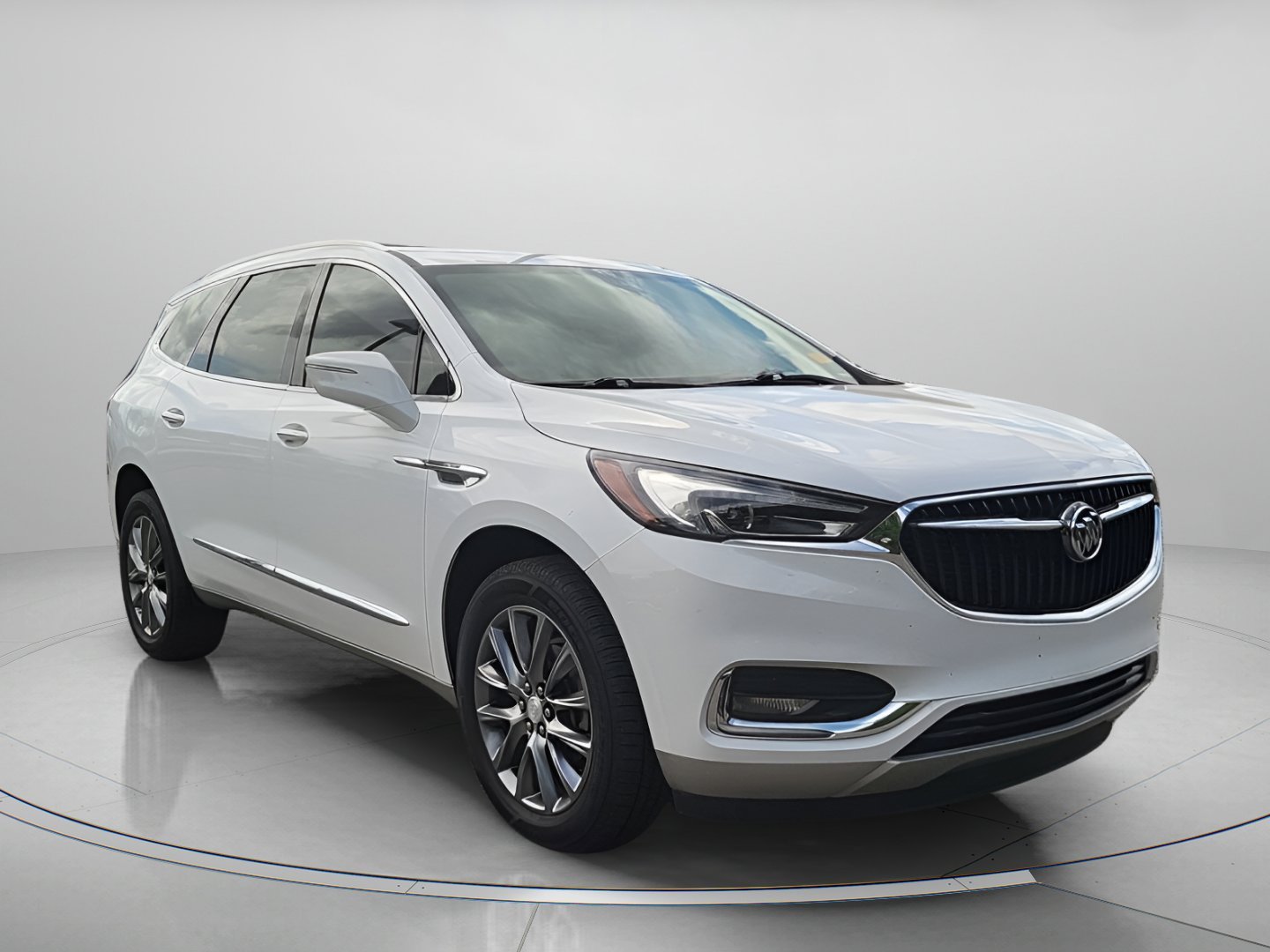 2020 Buick Enclave Essence's photo