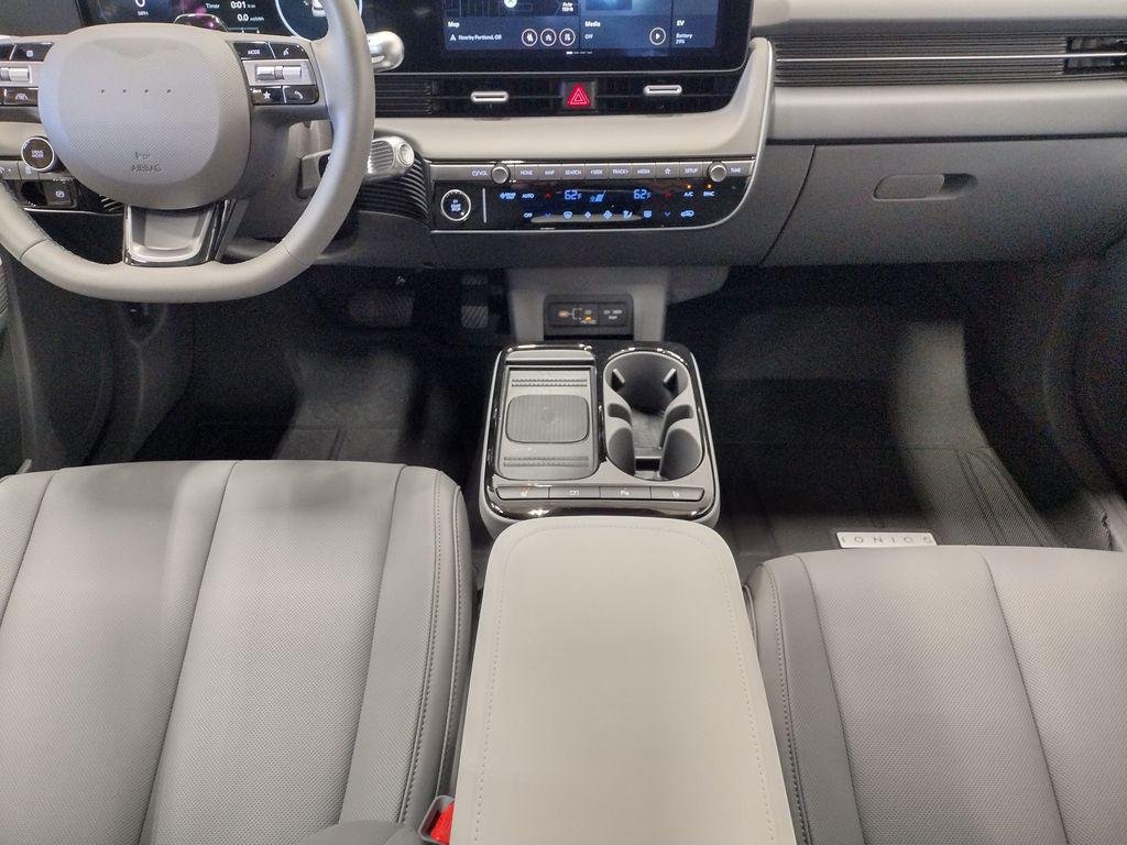 New 2026 Cyber Gray Hyundai SEL image 39
