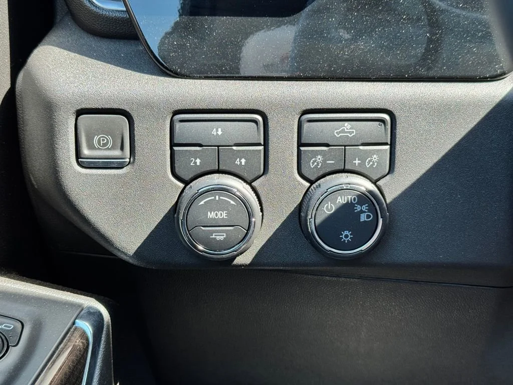 2024 Chevrolet Silverado 3500HD LT - Photo 26