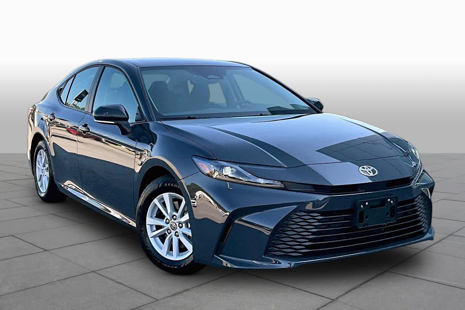 Used 2026 Underground Toyota LE image 3