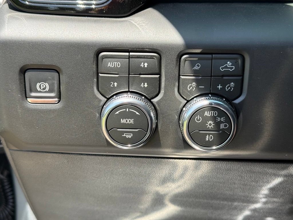 2026 GMC Sierra 1500 AT4X - Photo 22