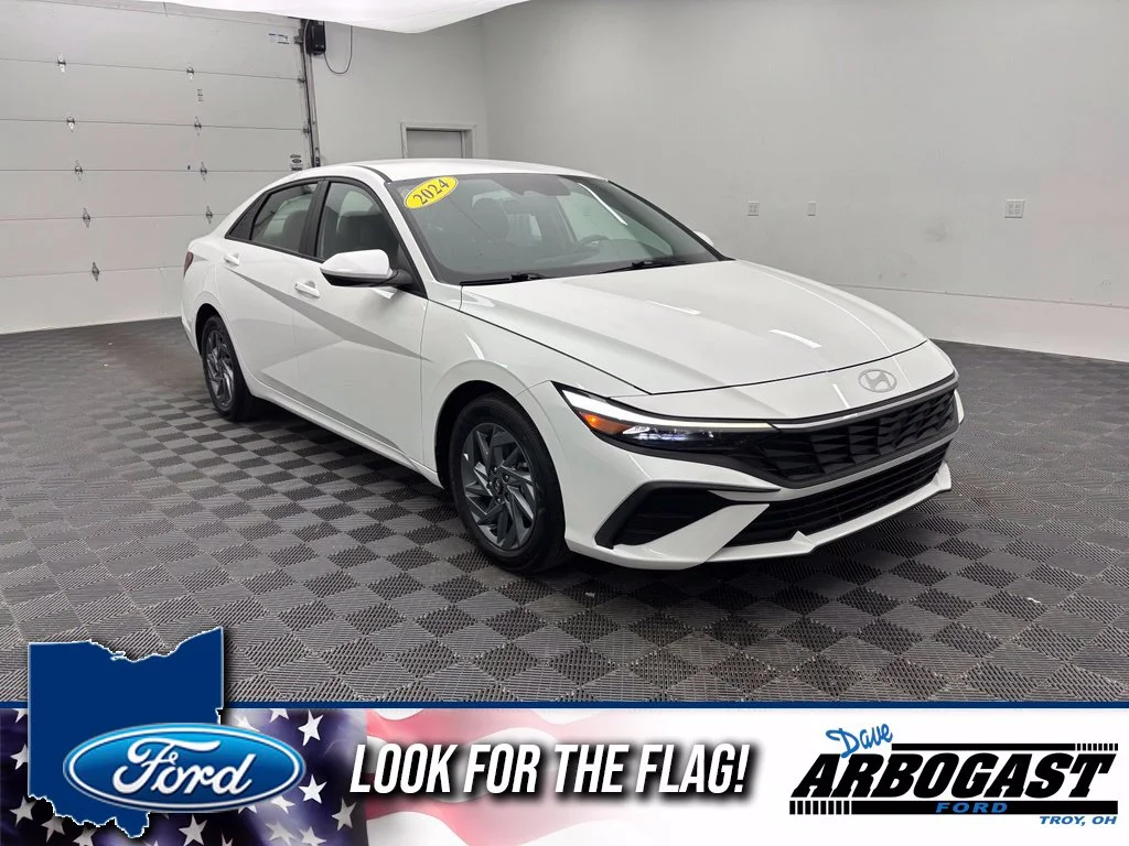 2024 Hyundai Elantra SEL