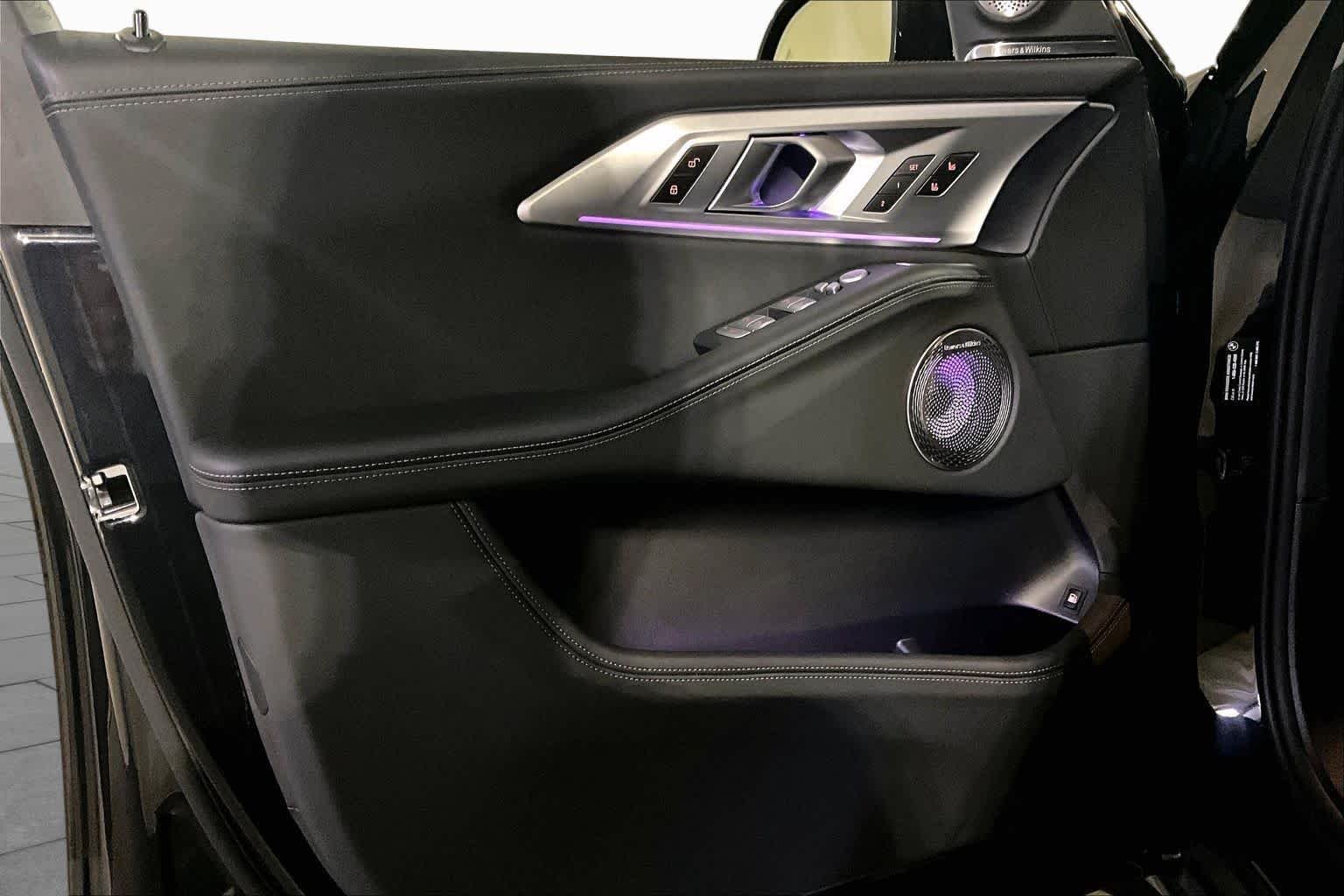 Used 2025 Carbon Black Metallic BMW  image 20