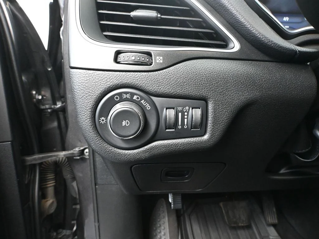 2022 Jeep Cherokee Trailhawk - Photo 30