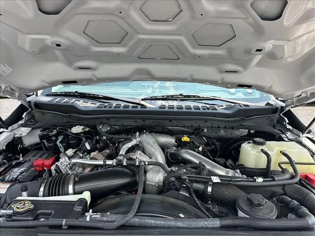 Used 2024 Silver Ford Lariat image 36
