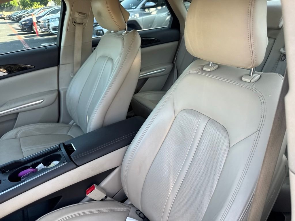 2016 Lincoln MKZ Hybrid - Photo 6