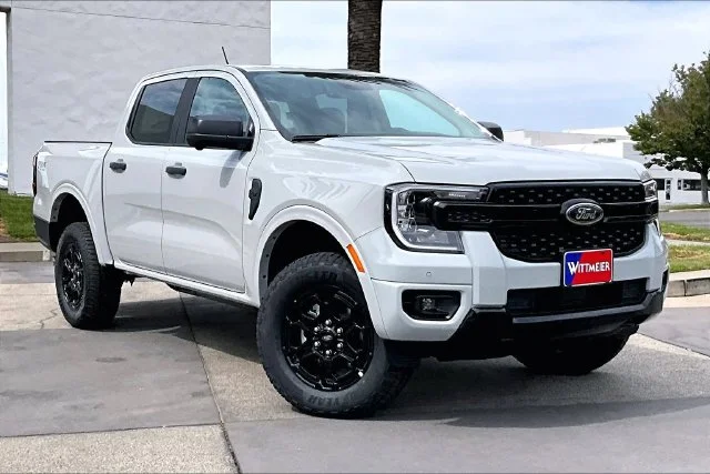 New 2026 Avalanche Ford XLT image 2