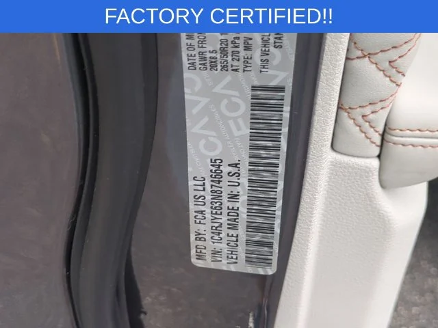 Used 2022 Gray Jeep Summit 4xe image 40