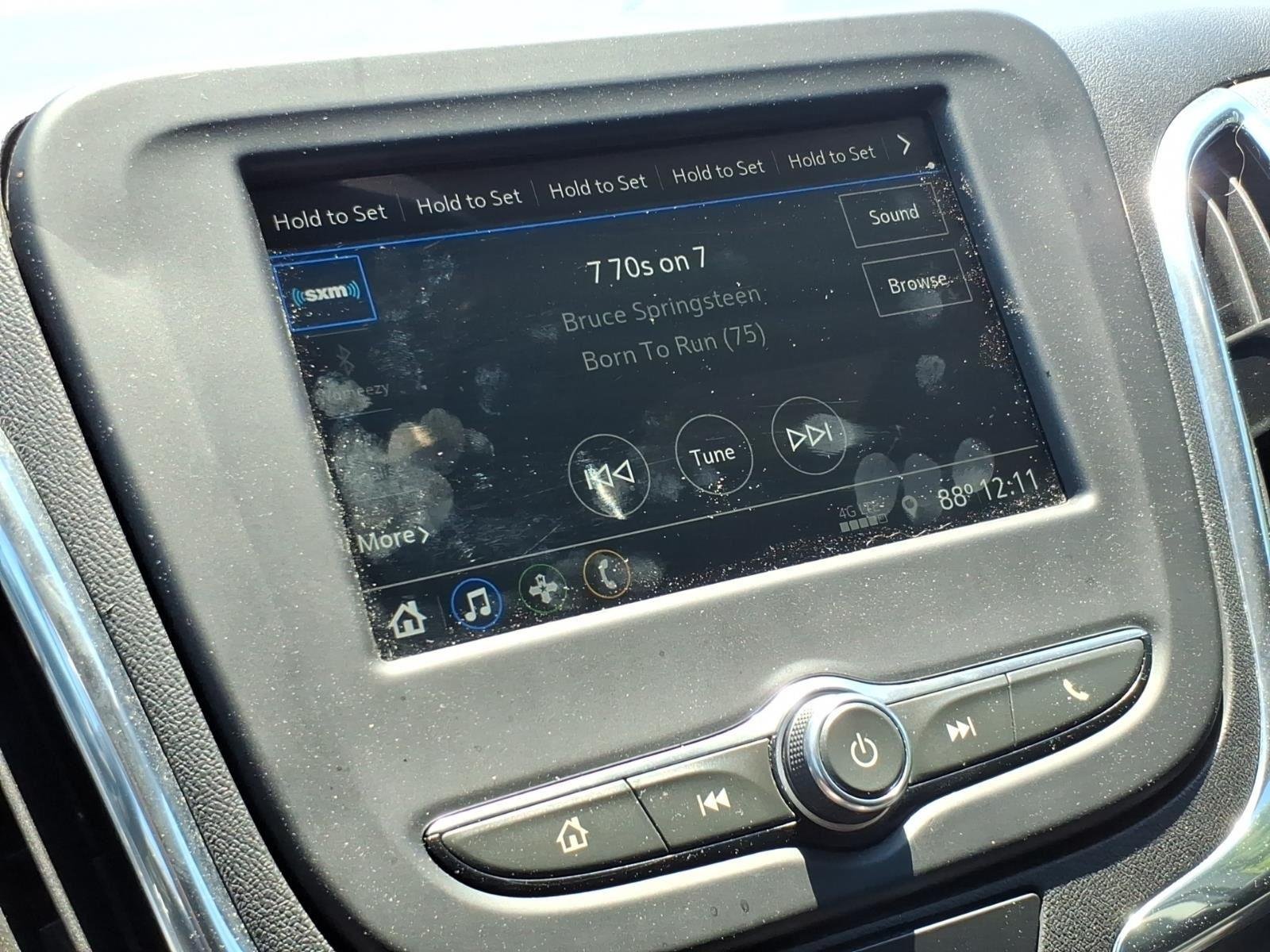 Used 2019 Summit White Chevrolet LT image 15
