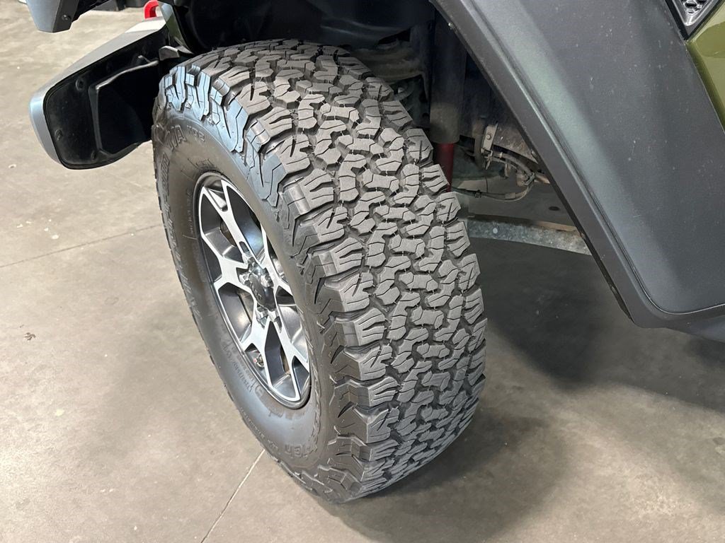 Used 2021 Sarge Green Clearcoat Jeep Unlimited Rubicon image 17
